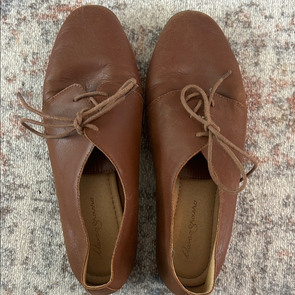 Brown Leather Lace-Up Shoes